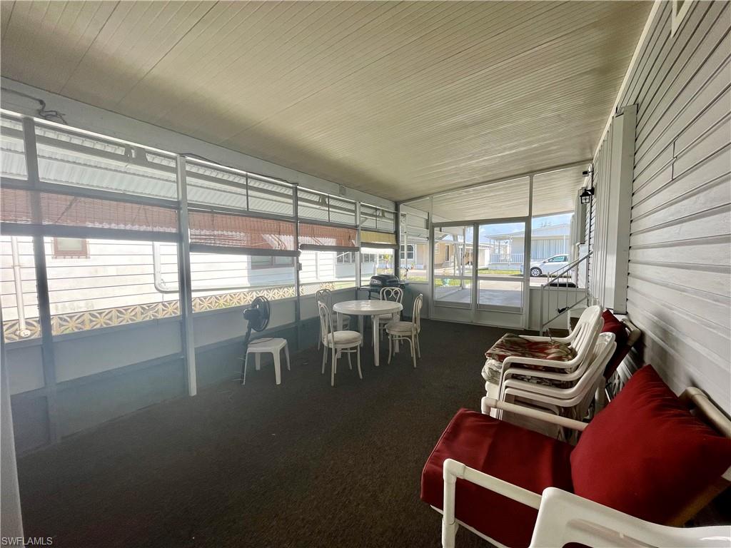 LEESURE VILLAGE - Residential