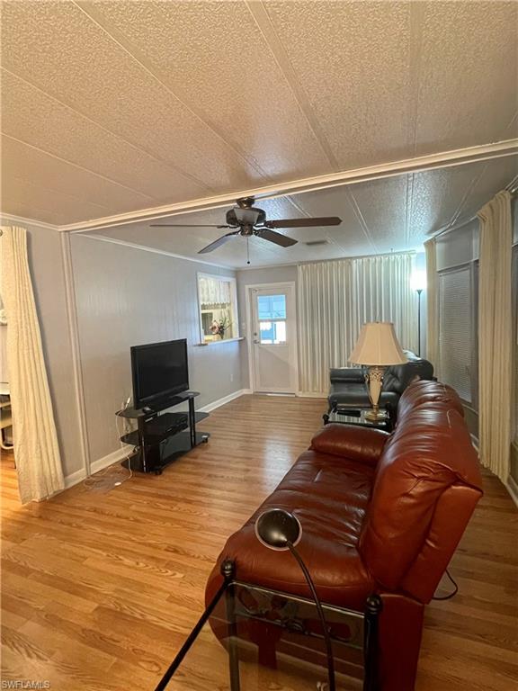 LEESURE VILLAGE - Residential