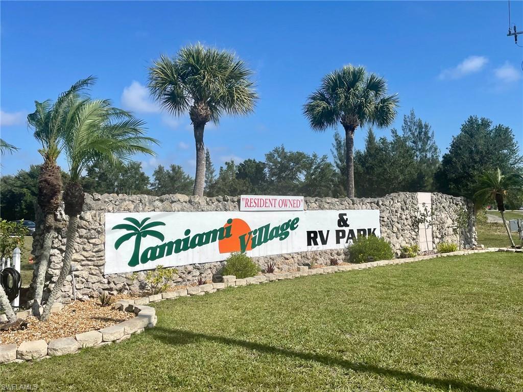 LEESURE VILLAGE - Residential