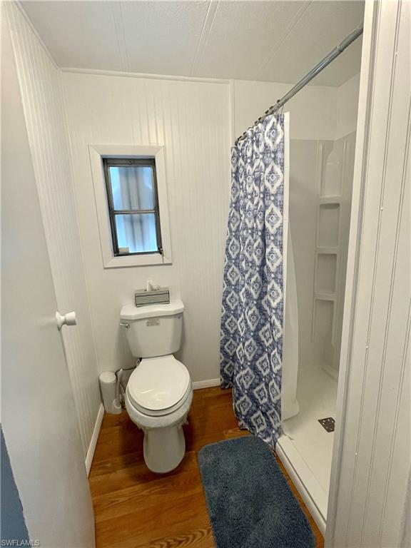 LEESURE VILLAGE - Residential