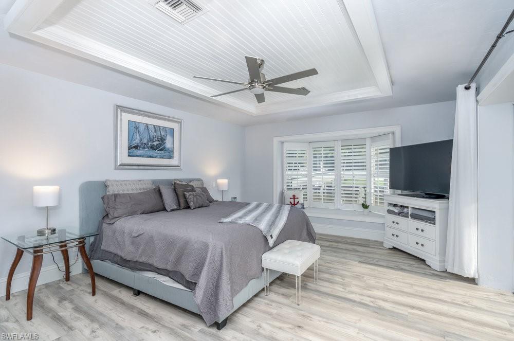 ROYAL HARBOR - Residential