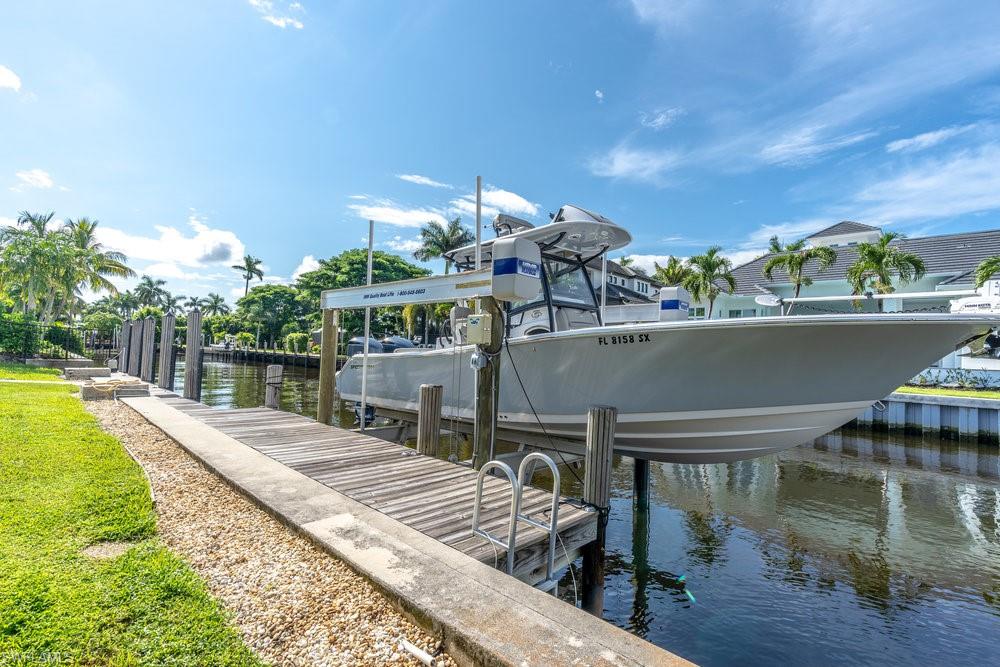 ROYAL HARBOR - Residential