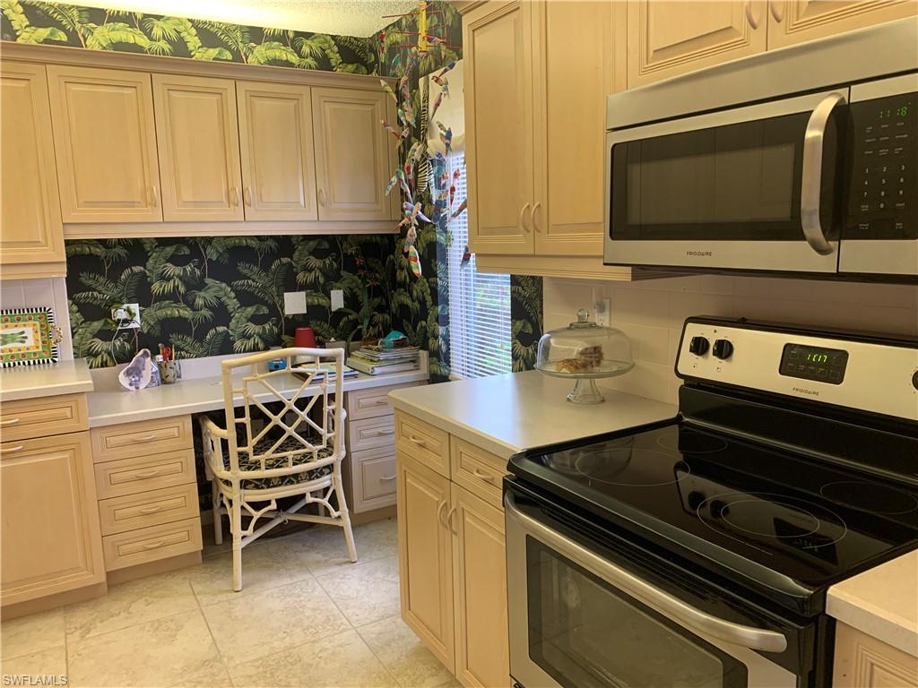 WILDERNESS COUNTRY CLUB - Residential