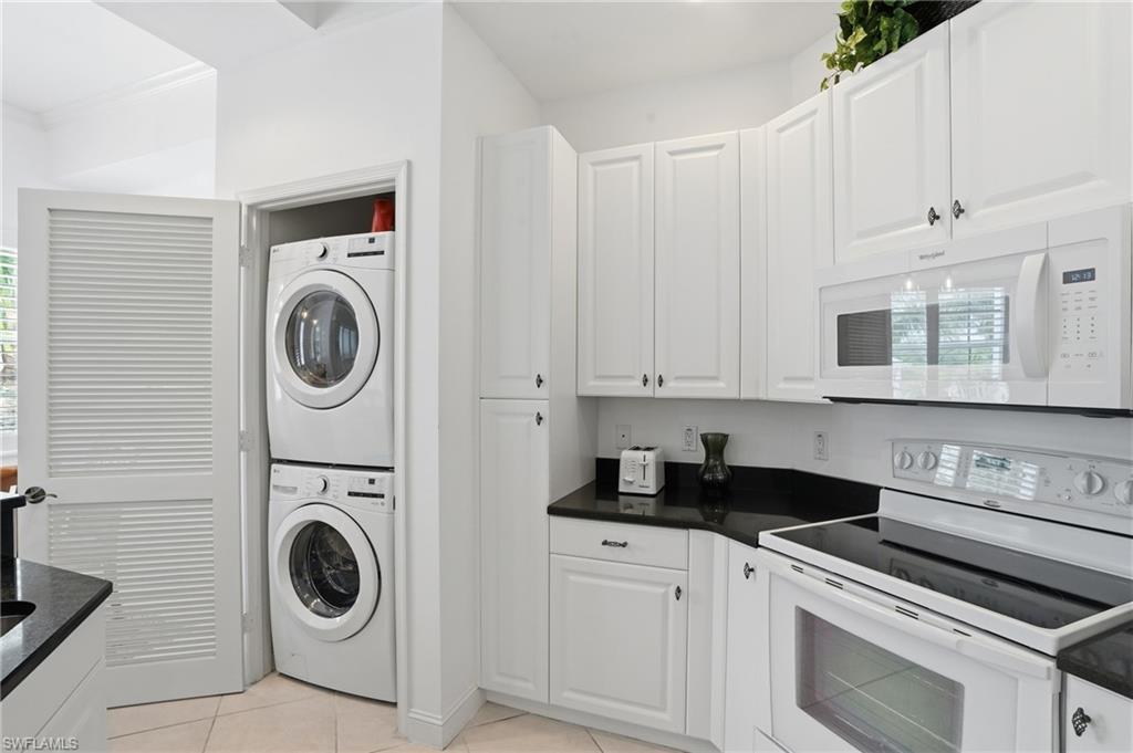 BONITA VILLAGE - Residential