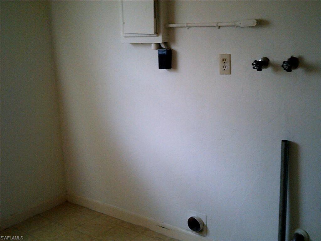 WEDGEWOOD - Residential Lease