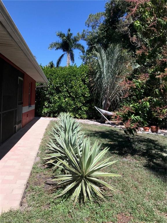 BONITA FARMS - Residential