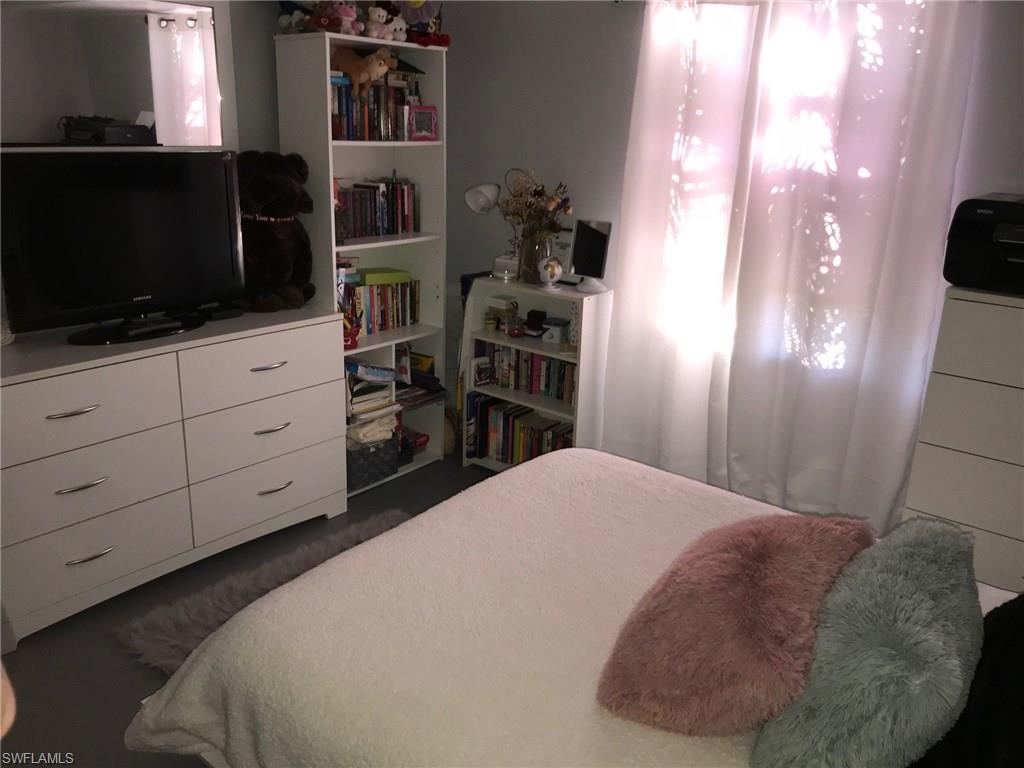 BONITA FARMS - Residential