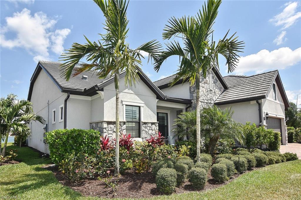 CORKSCREW SHORES - Residential