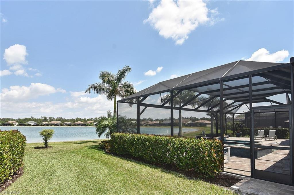 CORKSCREW SHORES - Residential