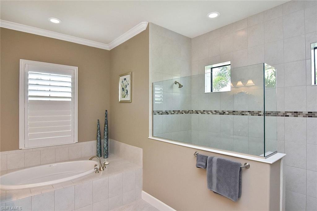 CORKSCREW SHORES - Residential