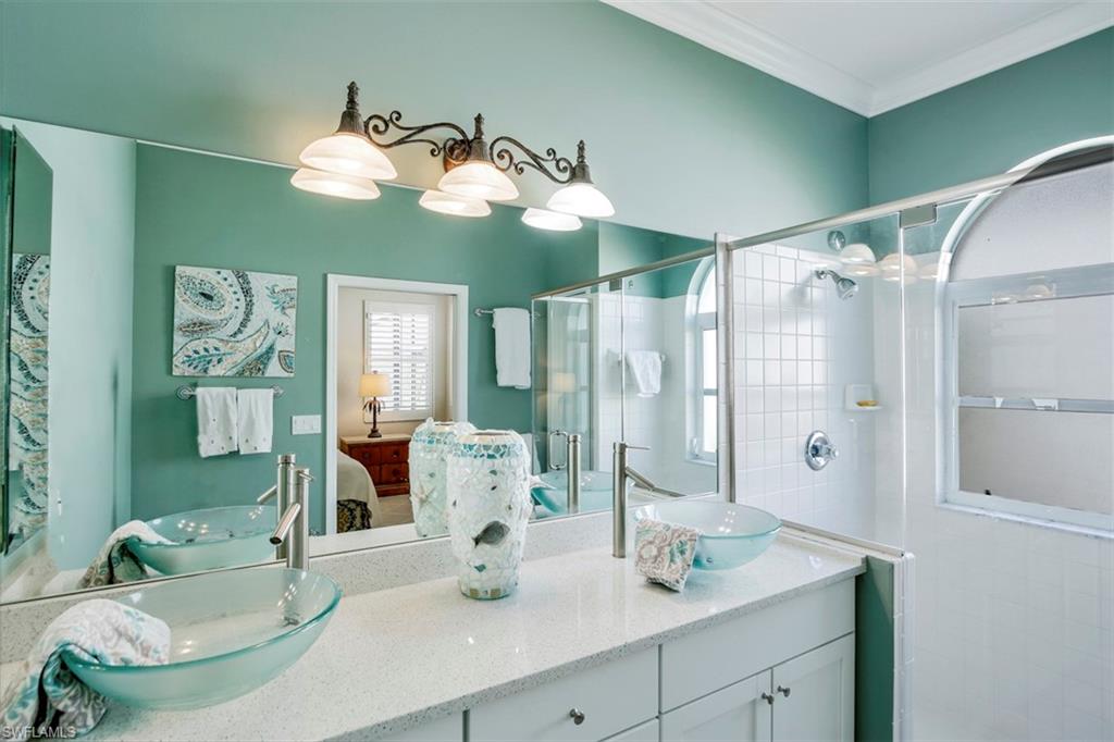 BAY CEDAR - Residential