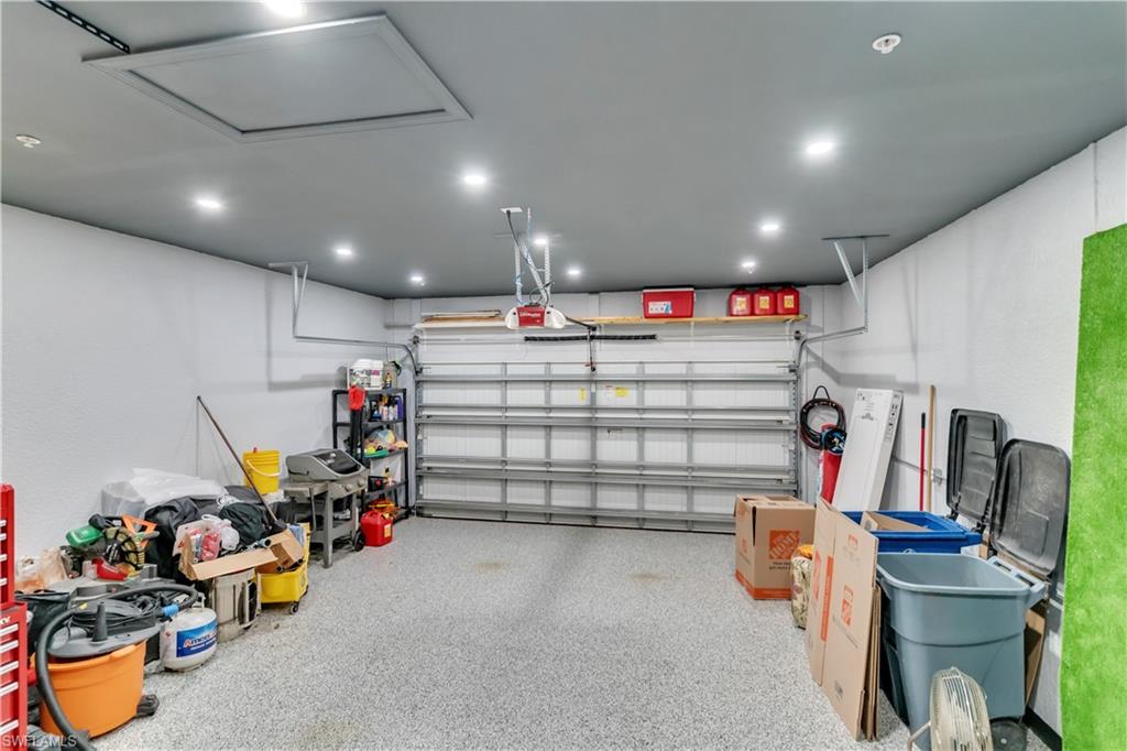 HARMONY POINTE - Residential