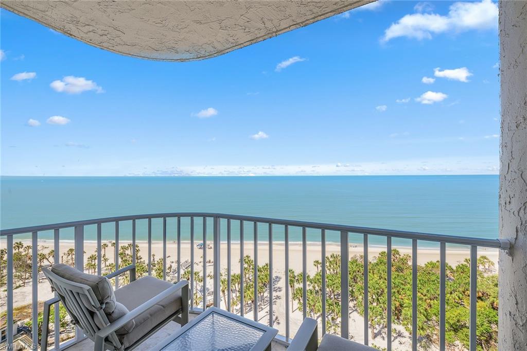 CONTESSA AT BAY COLONY - Residential