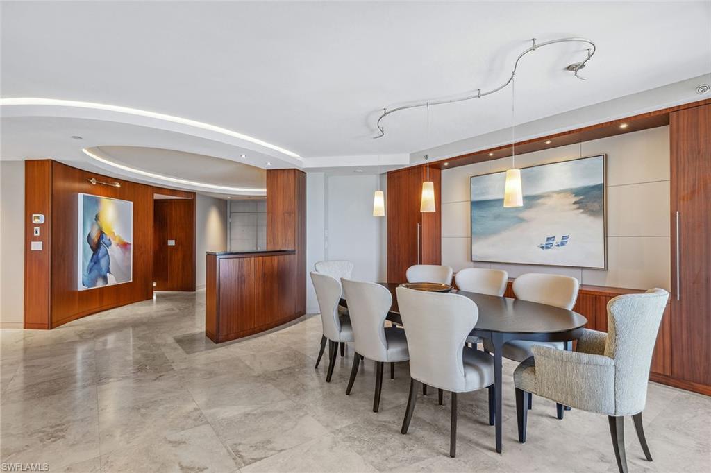 CONTESSA AT BAY COLONY - Residential