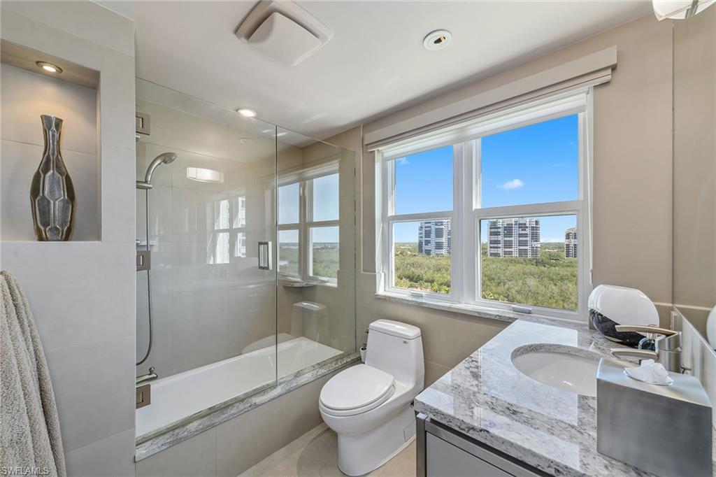 CONTESSA AT BAY COLONY - Residential