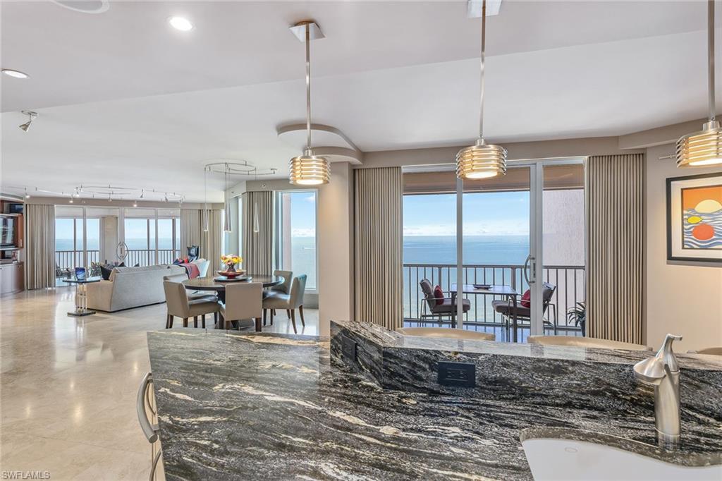 CONTESSA AT BAY COLONY - Residential