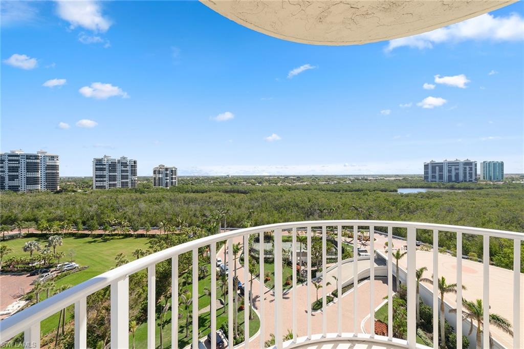 CONTESSA AT BAY COLONY - Residential