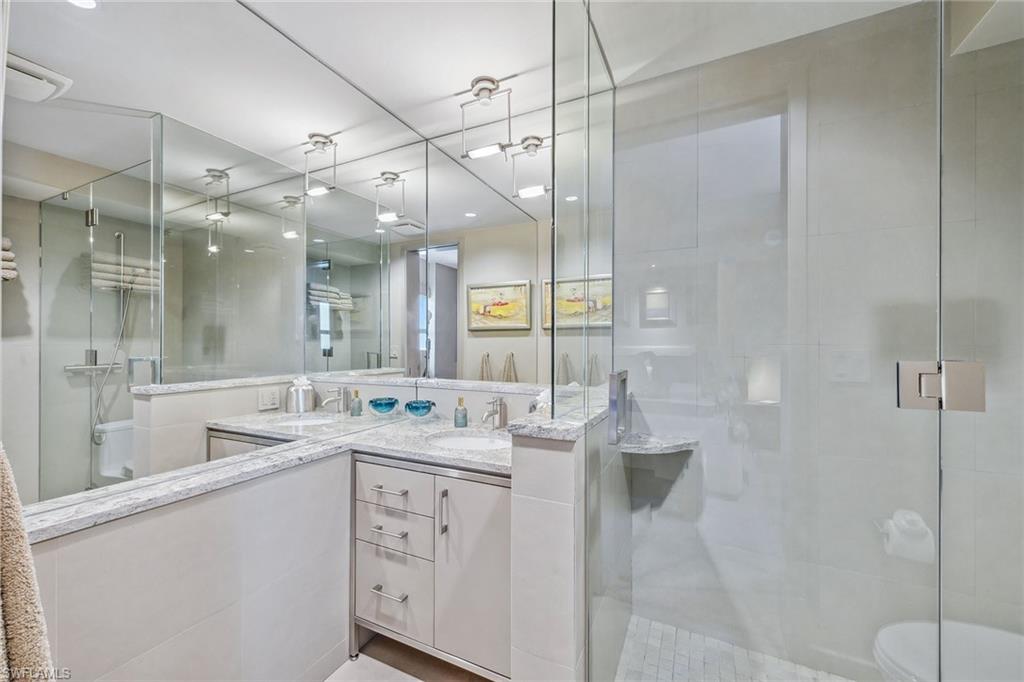 CONTESSA AT BAY COLONY - Residential