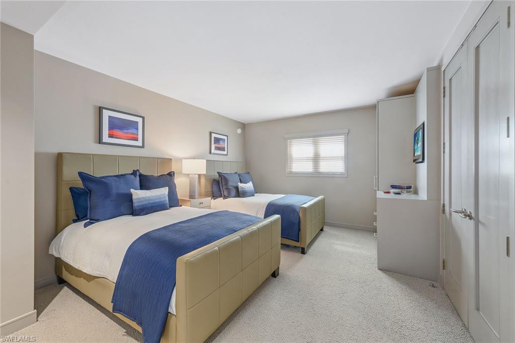 CONTESSA AT BAY COLONY - Residential