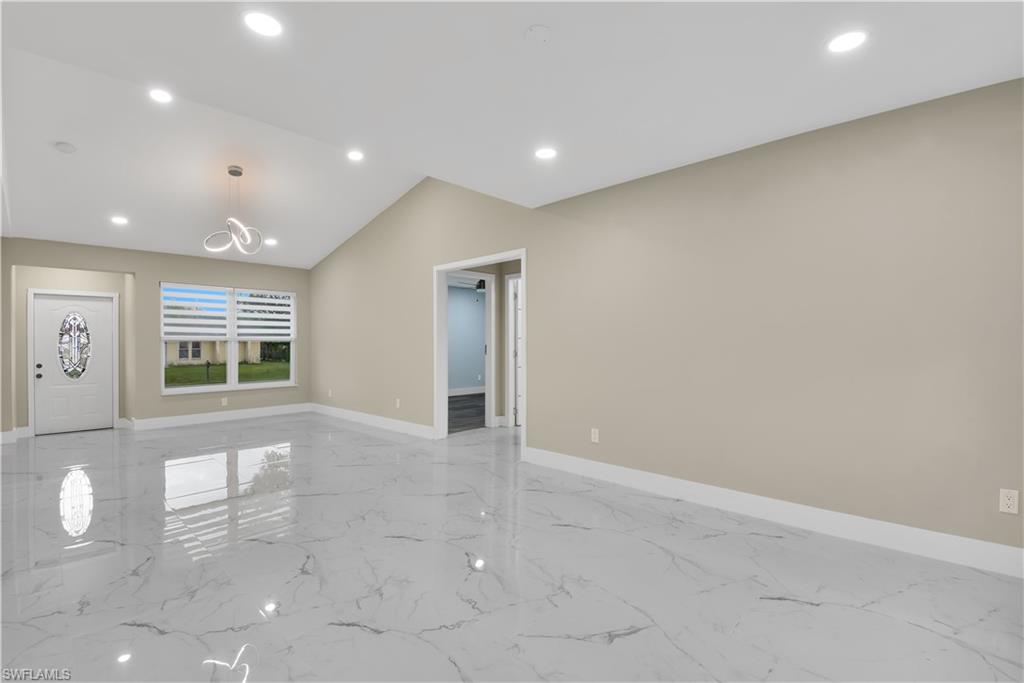 GOLDEN GATE CITY - Residential