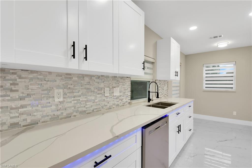 GOLDEN GATE CITY - Residential