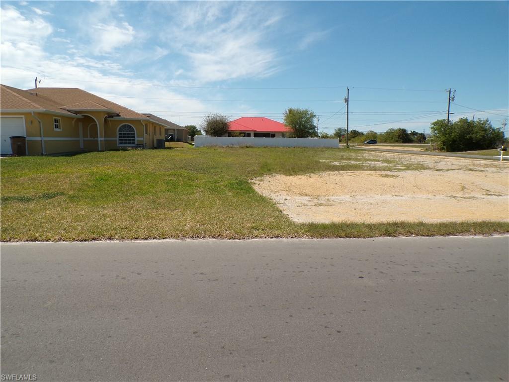 CAPE CORAL - Land