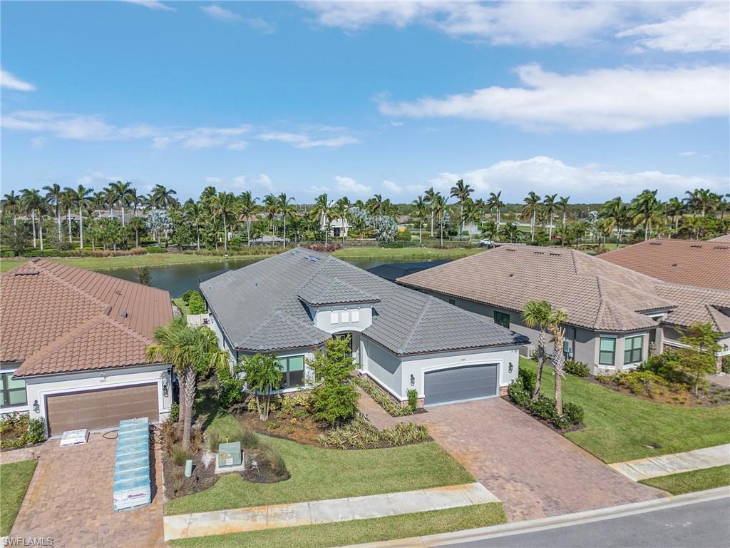 ESPLANADE BY THE ISLANDS - Residential