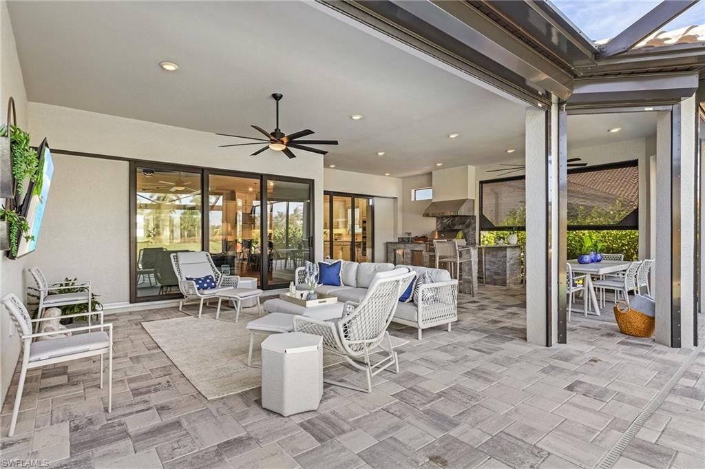 ESPLANADE BY THE ISLANDS - Residential