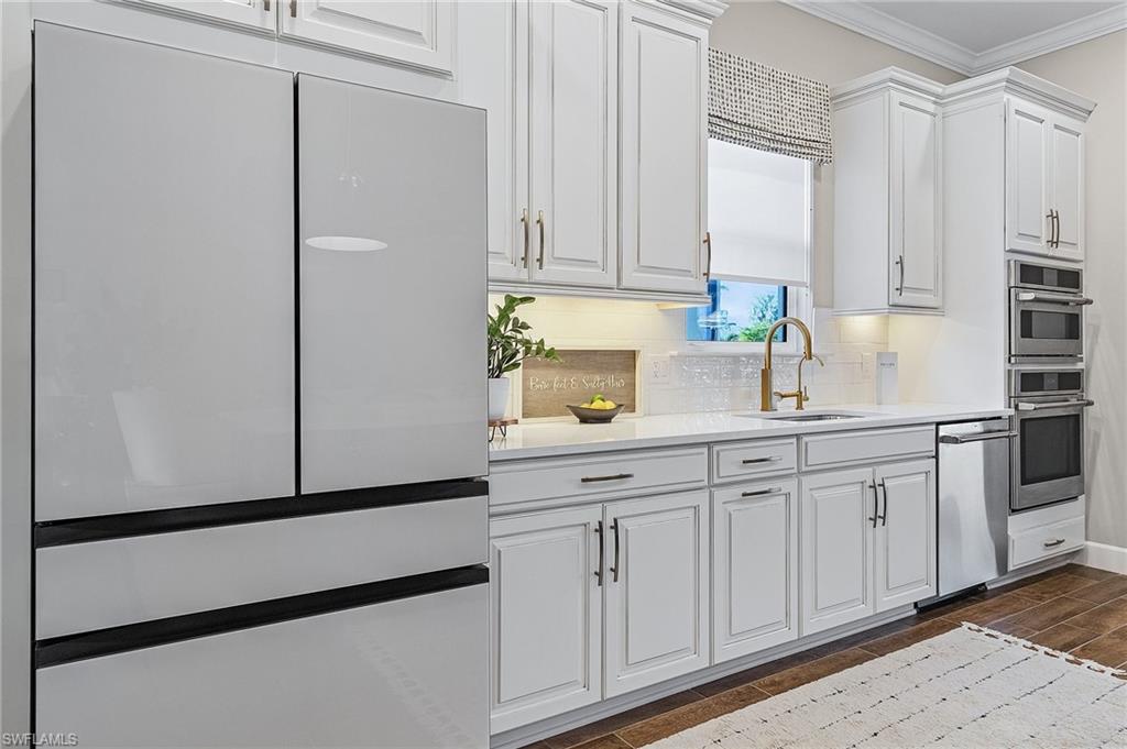 ESPLANADE BY THE ISLANDS - Residential