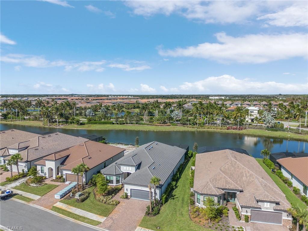 ESPLANADE BY THE ISLANDS - Residential