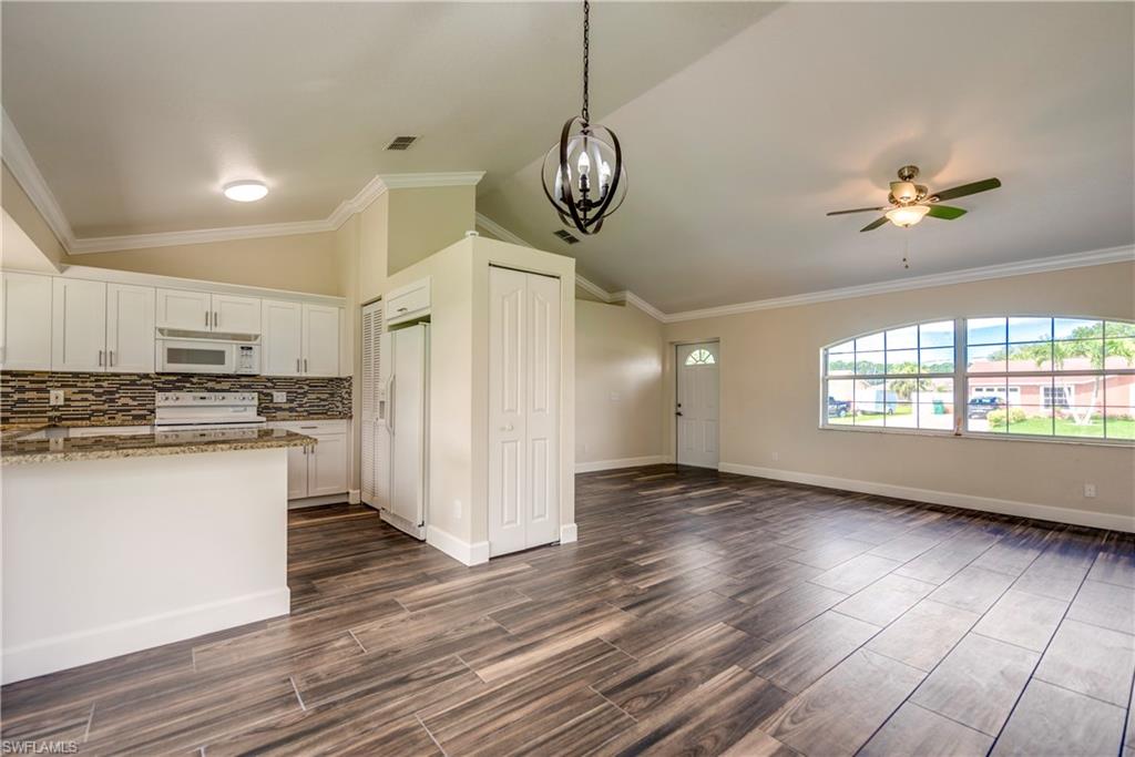 GOLDEN GATE CITY - Residential