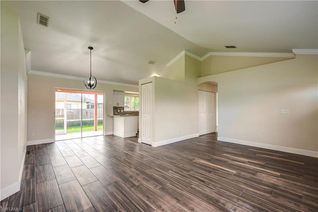 GOLDEN GATE CITY - Residential