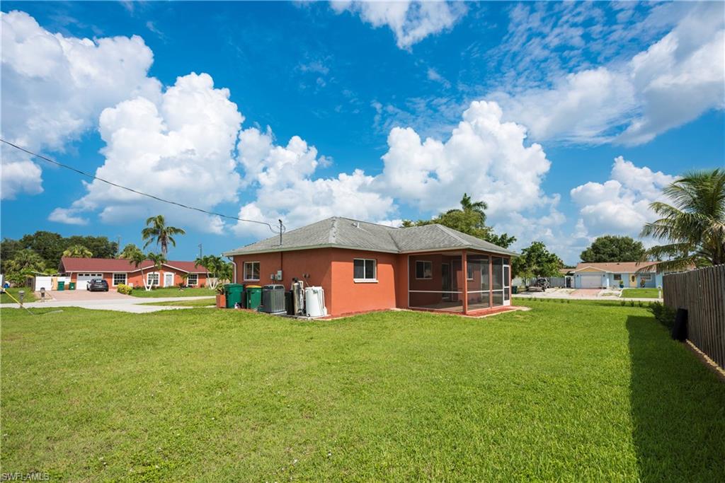 GOLDEN GATE CITY - Residential