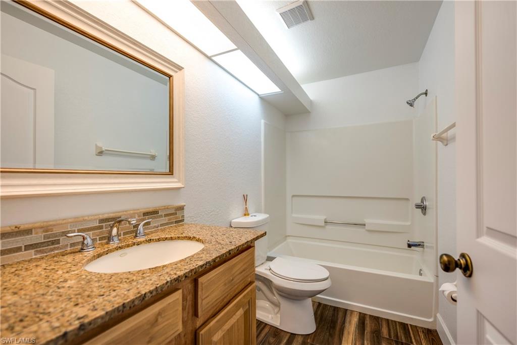 GOLDEN GATE CITY - Residential