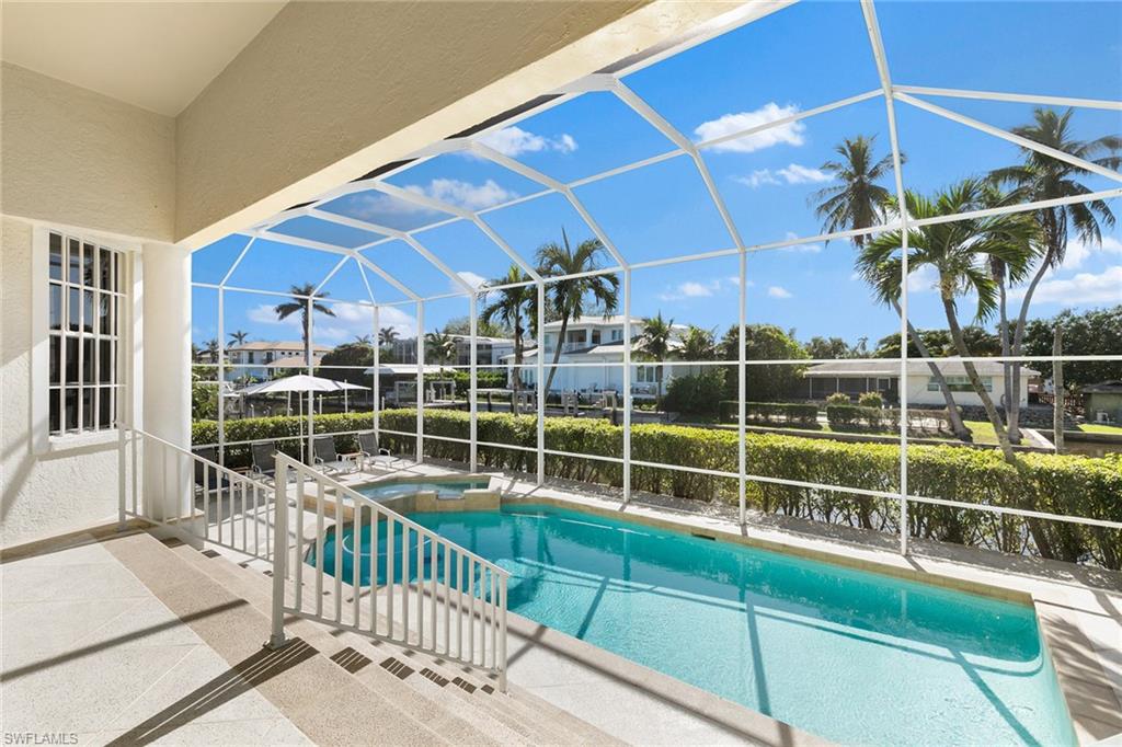 AQUALANE SHORES - Residential