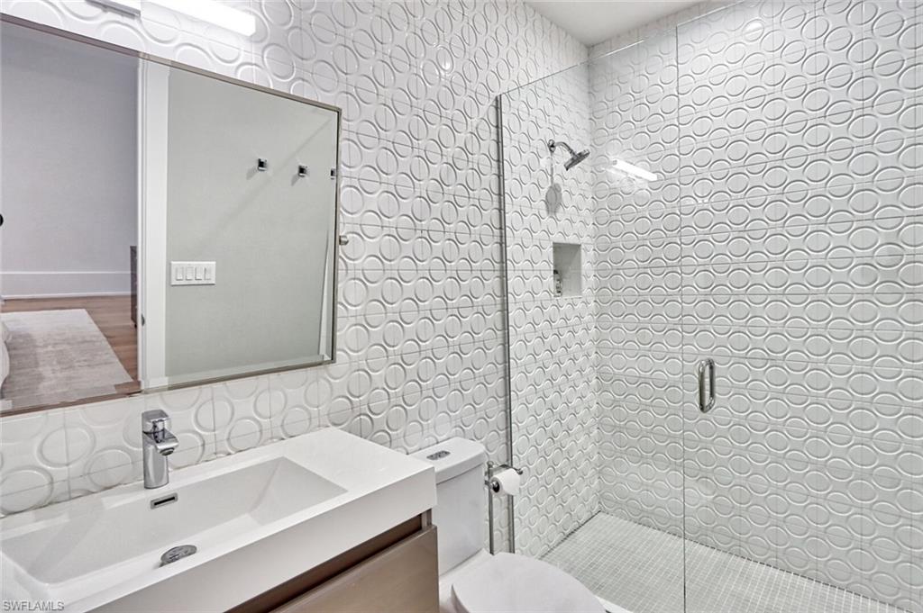 OLDE NAPLES - Residential Lease