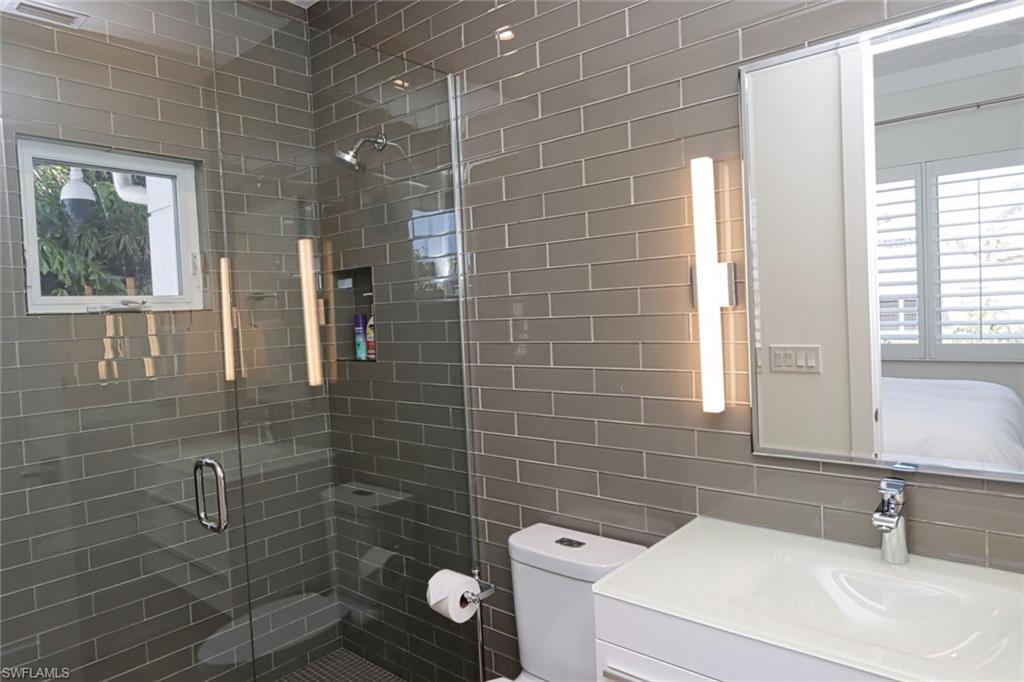 OLDE NAPLES - Residential Lease