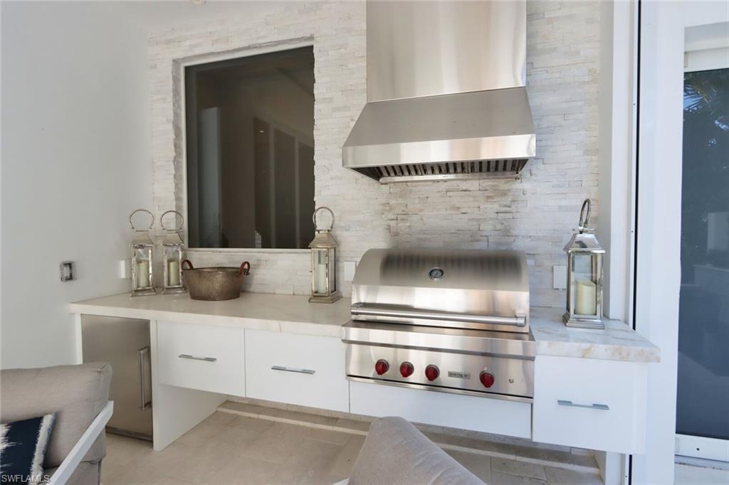 OLDE NAPLES - Residential Lease