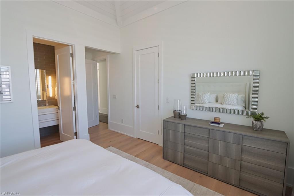 OLDE NAPLES - Residential Lease