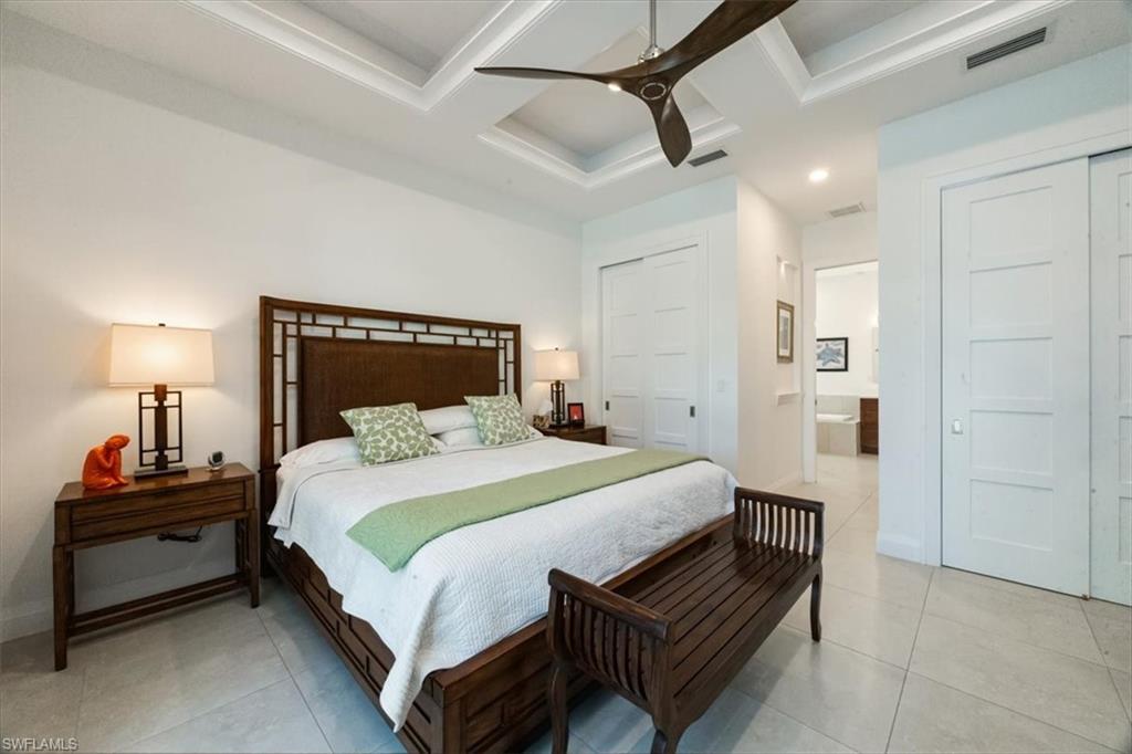 NAPLES PARK - Residential