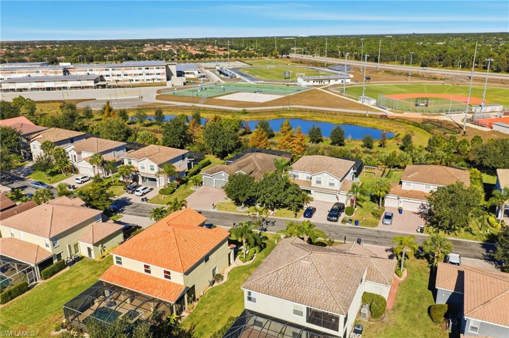 MAGNOLIA LAKES - Residential