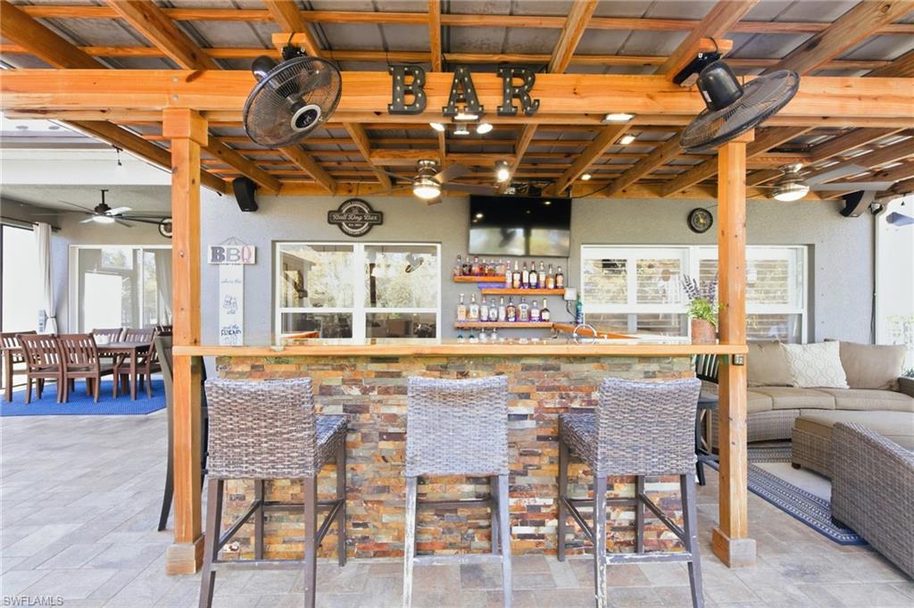 MAGNOLIA LAKES - Residential