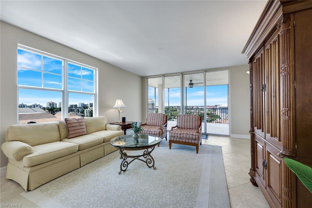 Properties 1111 Swallow AVE 601