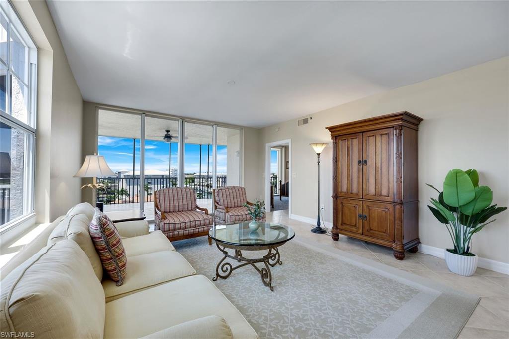 Properties 1111 Swallow AVE 601