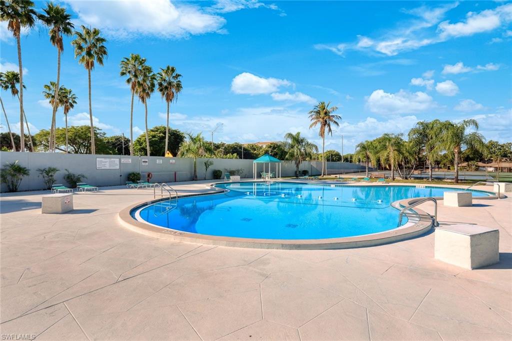 CALOOSA BAYVIEW - Residential