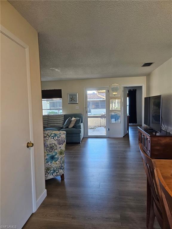 NEW APPROACH - Residential Lease