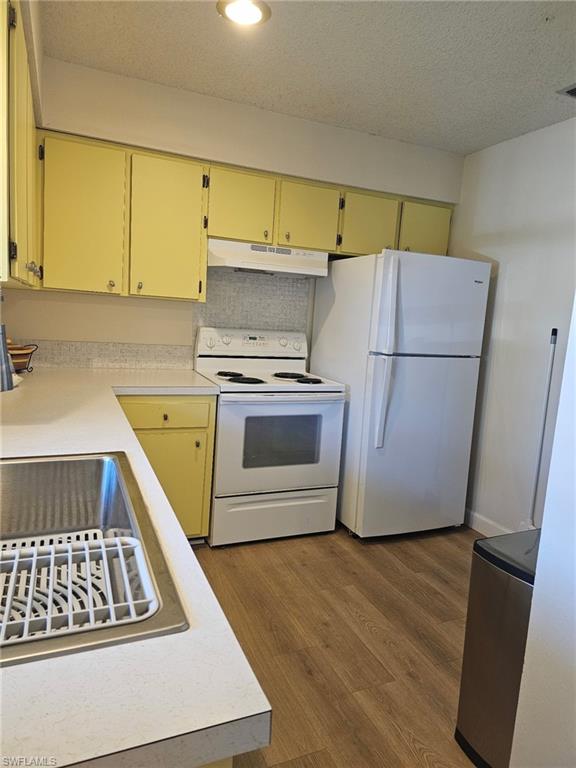 NEW APPROACH - Residential Lease