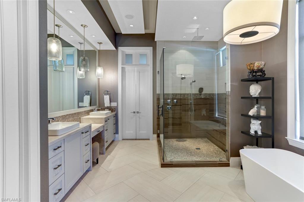 BONITA BEACH - Residential