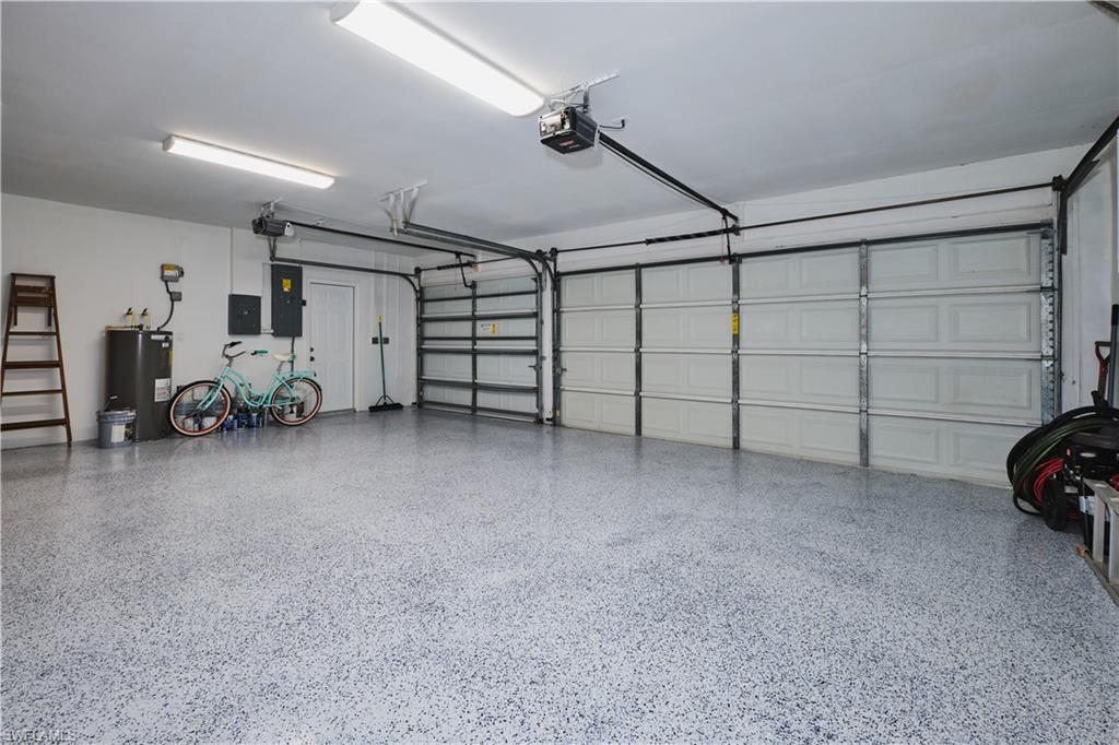 CYPRESS LAKE ESTATES - Residential