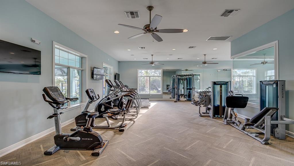 ENTRADA - Residential